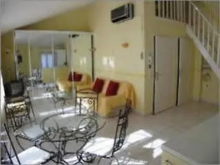 Apartment Chryseis *