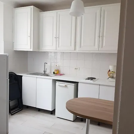 ريسيدانس كريسيس كان